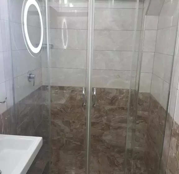 Fotos del hotel Bristol Hotel Tirana:  22