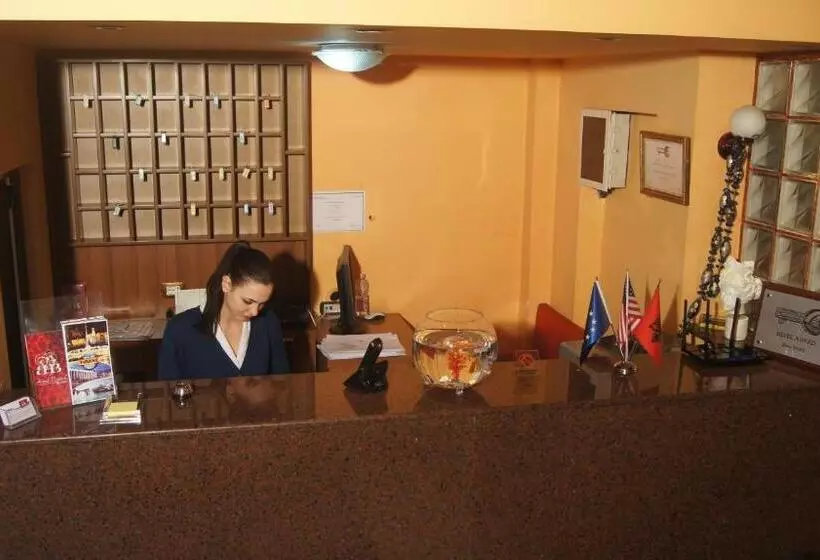 Fotos del hotel Bristol Hotel Tirana:  15