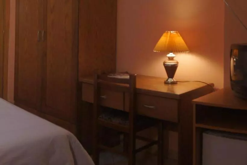 Fotos del hotel Bristol Hotel Tirana:  21