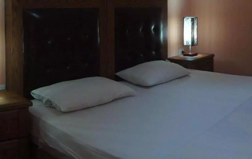 Fotos del hotel Bristol Hotel Tirana:  2