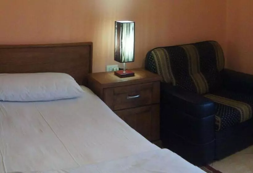 Fotos del hotel Bristol Hotel Tirana:  23