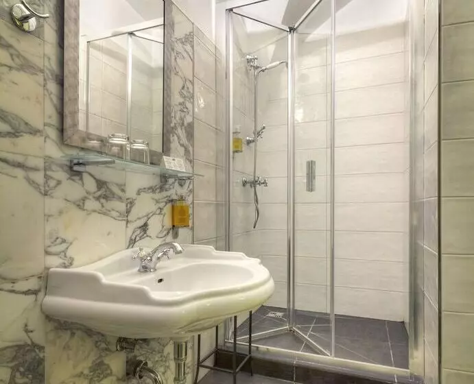 Fotos del hotel At The Black Star Hotel:  16