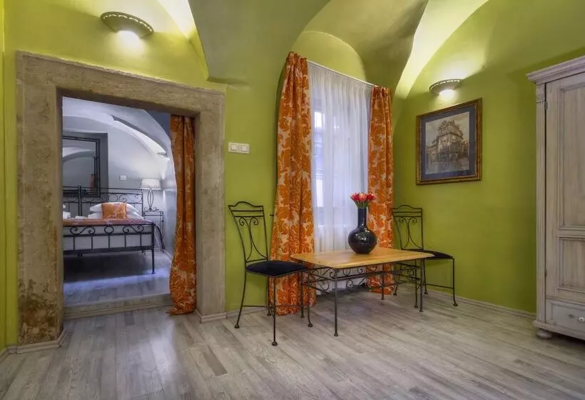 Fotos del hotel At The Black Star Hotel:  11