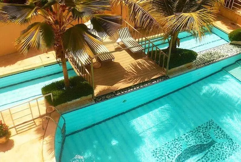 Fotos del hotel Flamboyants:  2