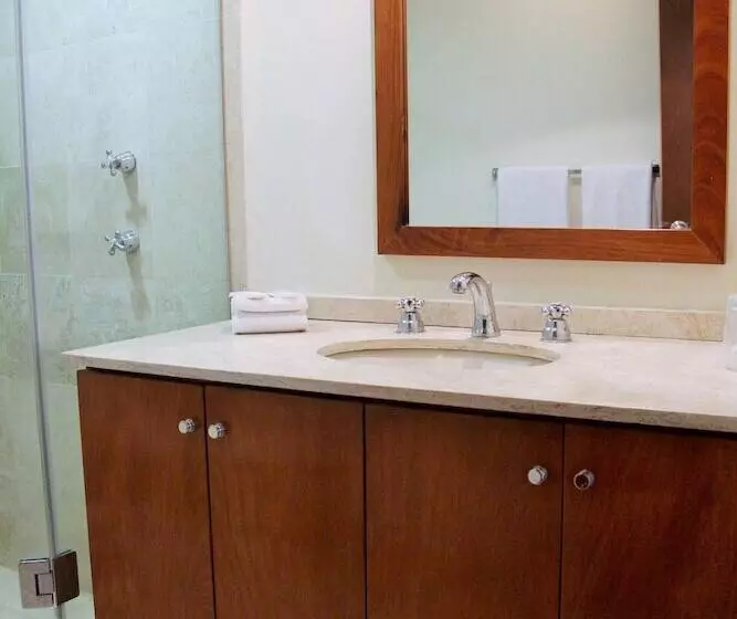 Fotos del hotel Residence L´heritage Aristóteles 140 By Bluebay:  10