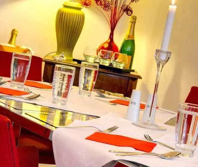 Fotos del hotel Three Storks:  5