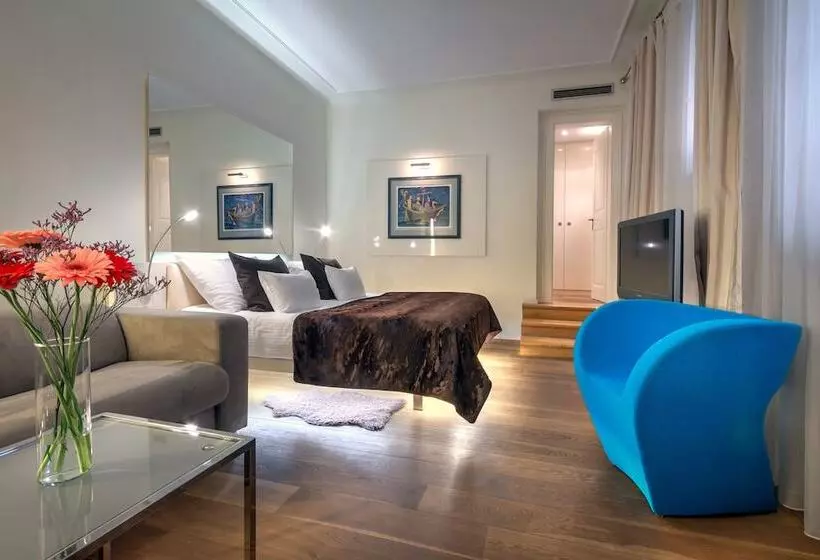 Fotos del hotel Three Storks:  2