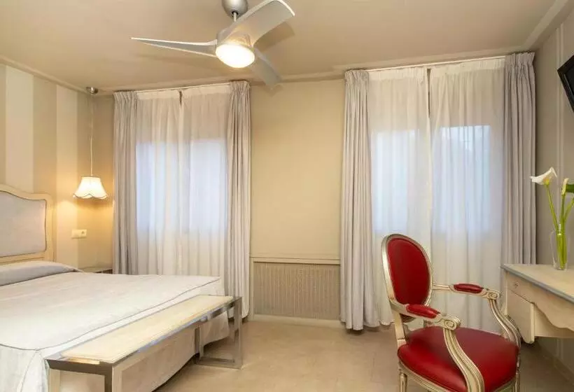 Fotos del hotel Bufon De Arenillas:  10