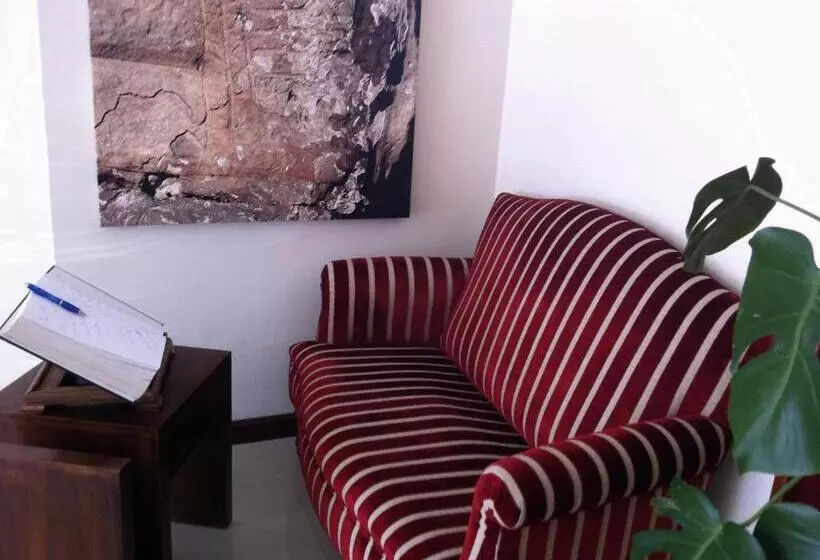 Fotos del hotel Bufon De Arenillas:  25