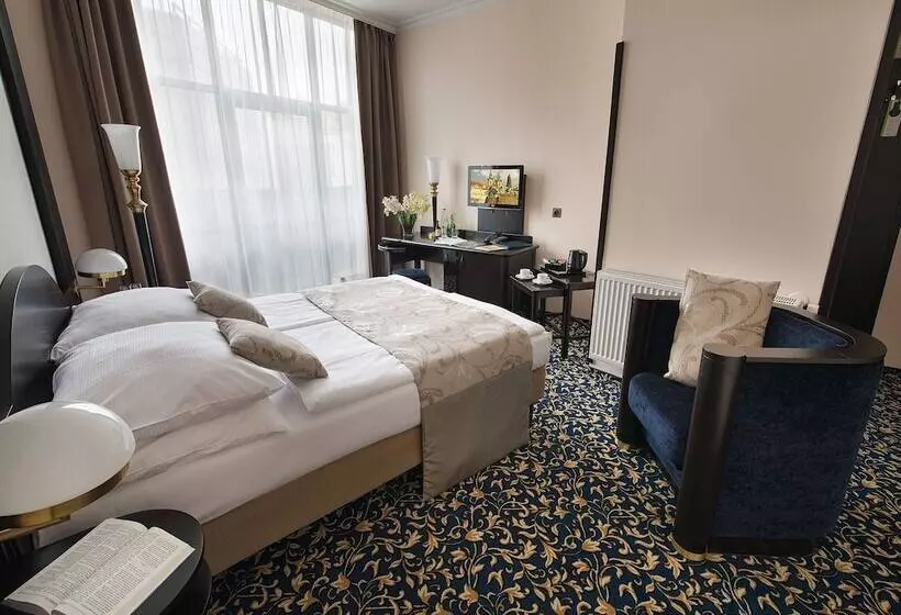 Fotos del hotel Ea Hotel Royal Esprit:  17