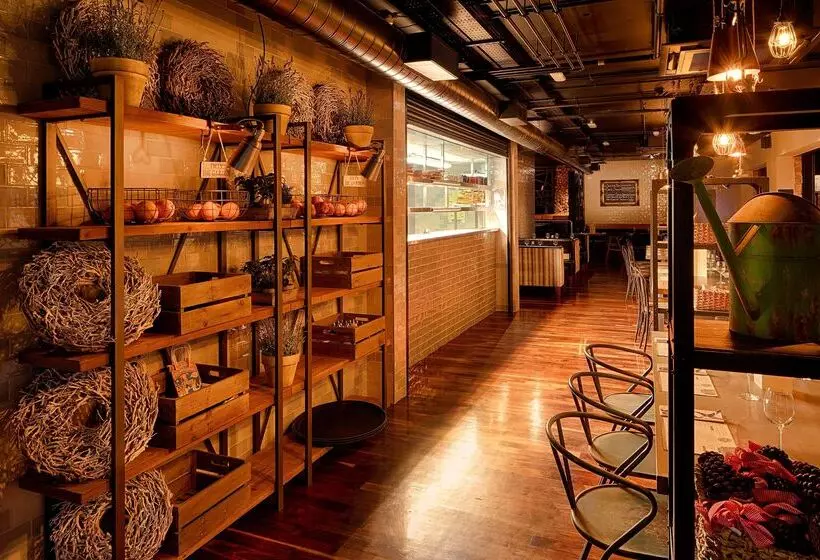 Fotos del hotel The Address Citywest (formerly Kingswood Hotel):  11