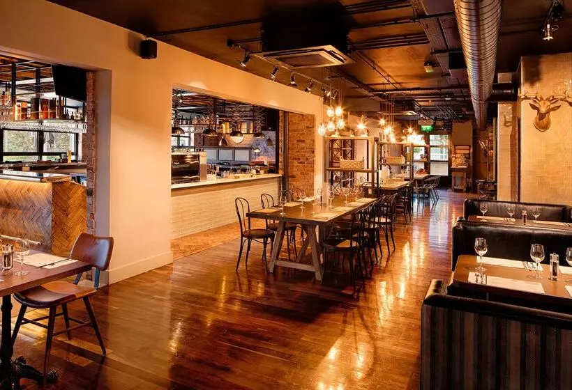 Fotos del hotel The Address Citywest (formerly Kingswood Hotel):  14