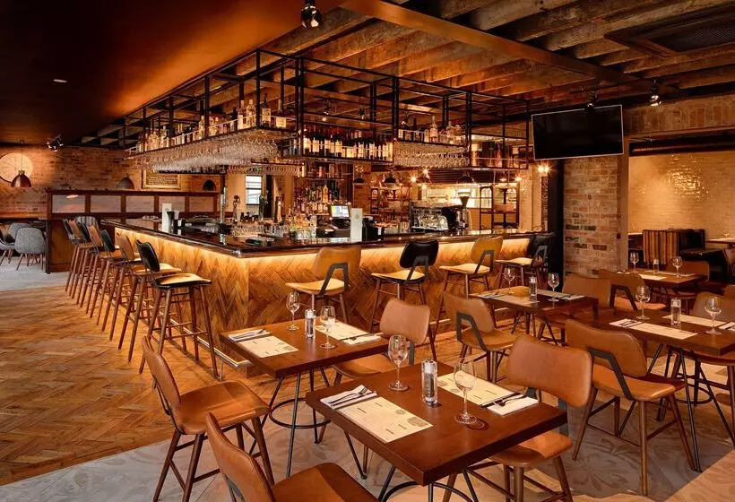 Fotos del hotel The Address Citywest (formerly Kingswood Hotel):  25