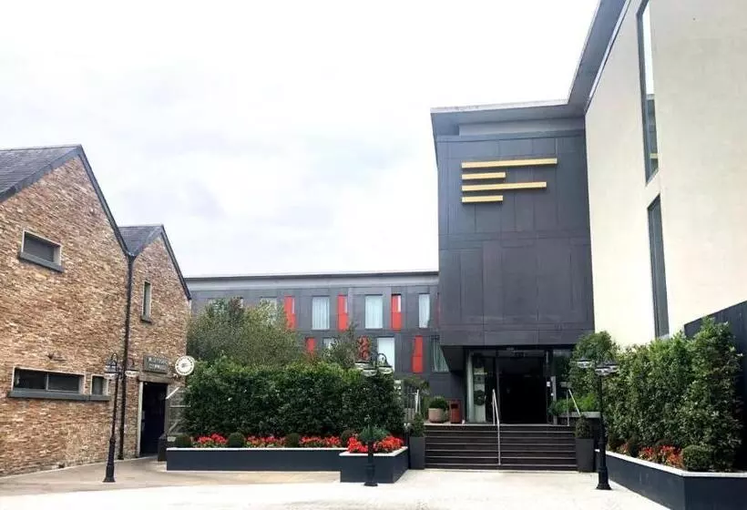 Fotos del hotel The Address Citywest (formerly Kingswood Hotel):  8