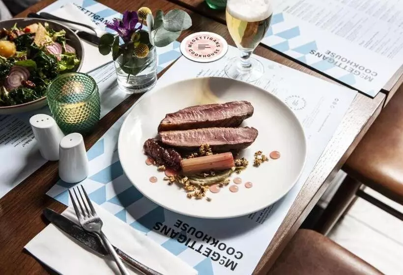 Fotos del hotel The Address Citywest (formerly Kingswood Hotel):  19