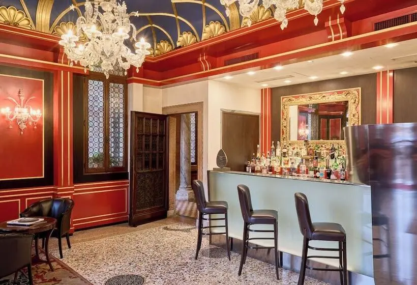 Fotos del hotel Palazzo Stern:  12