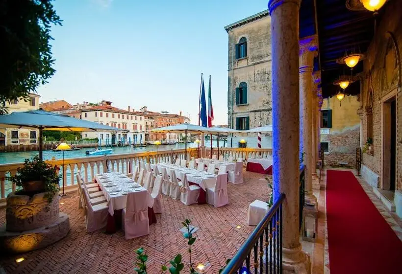 Fotos del hotel Palazzo Stern:  14