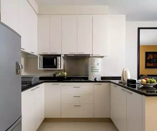 Fotos del hotel Somerset Hoa Binh Hanoi:  8