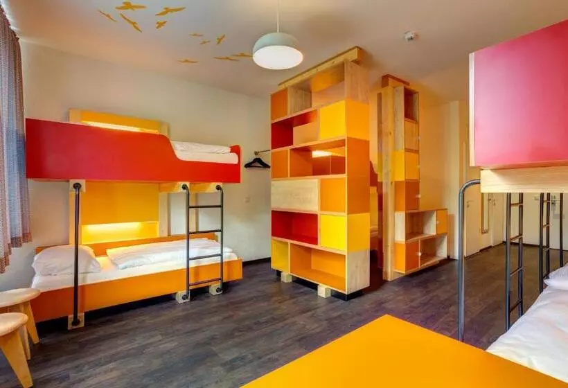 Fotos del hotel Meininger  Hamburg City Center:  16