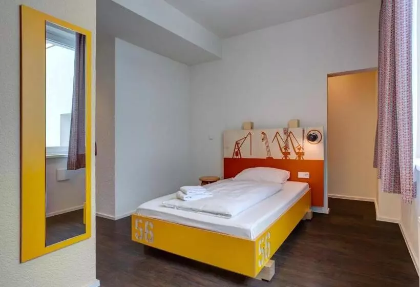 Fotos del hotel Meininger  Hamburg City Center:  11