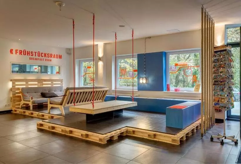 Fotos del hotel Meininger  Hamburg City Center:  4