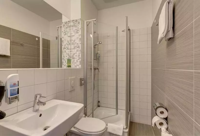 Fotos del hotel Meininger  Hamburg City Center:  6