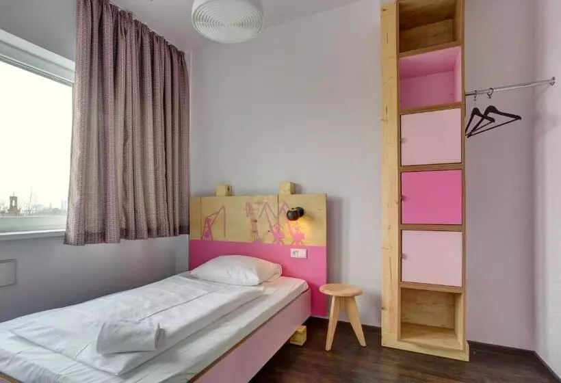 Fotos del hotel Meininger  Hamburg City Center:  22