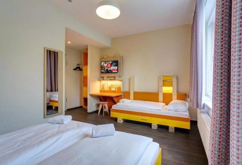 Fotos del hotel Meininger  Hamburg City Center:  8