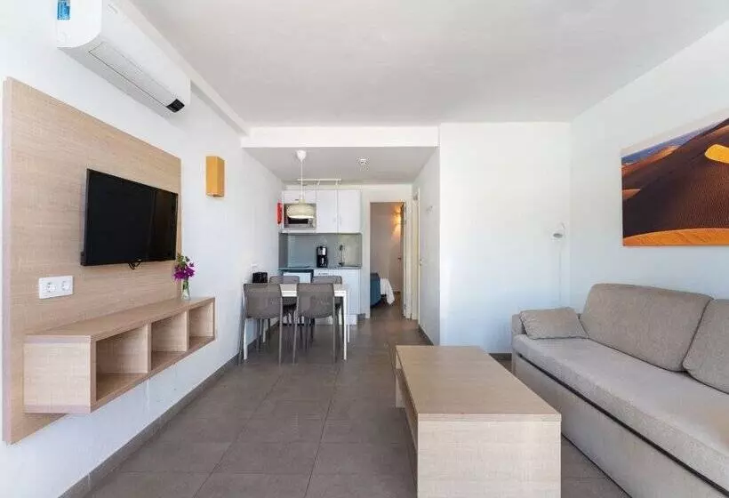 Fotos del hotel Apartamentos Eden:  11