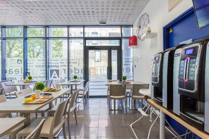 Fotos del hotel Appart'City Bordeaux Centre:  5