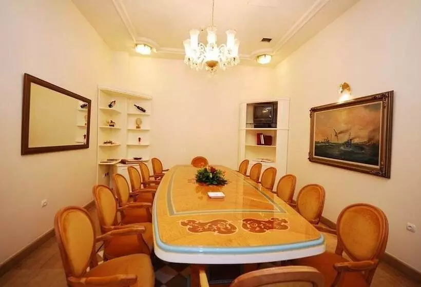 Fotos del hotel Capsis Bristol Boutique:  12