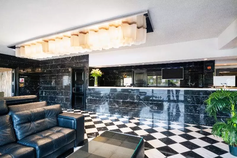 Fotos del hotel Salles Hotel Aeroport De Girona:  19