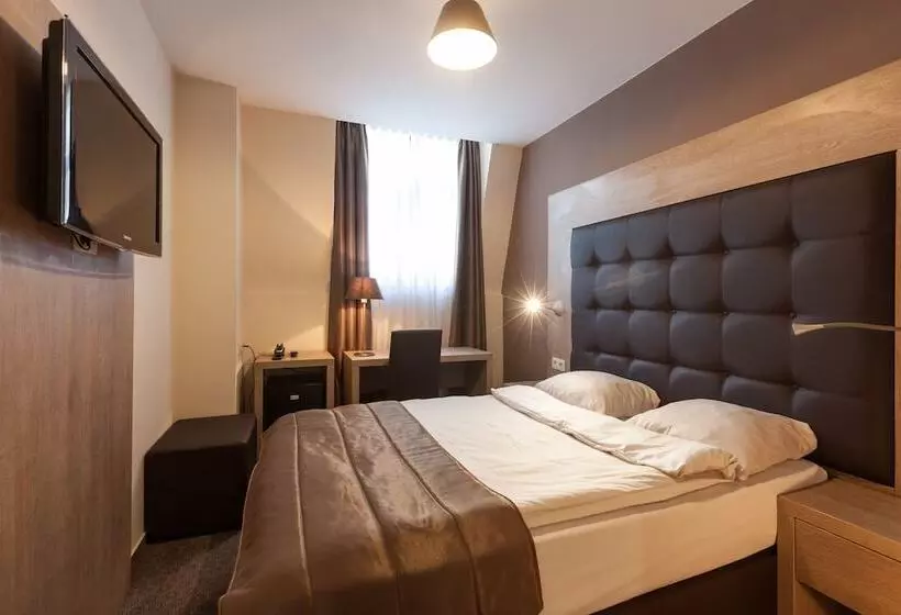 Fotos del hotel Villa Royale:  15