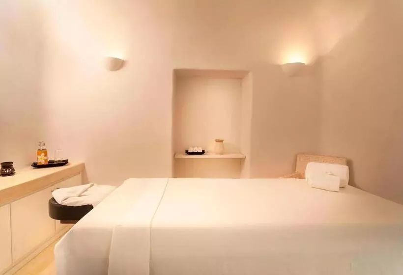 Fotos del hotel Mystique, A Luxury Collection Hotel, Santorini:  1