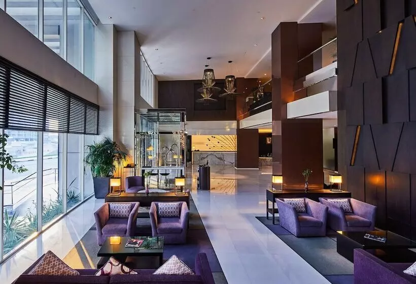 Fotos del hotel Flora Creek Deluxe  Apartments:  2