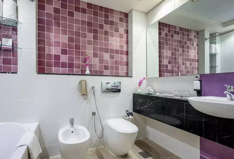 Fotos del hotel Flora Creek Deluxe  Apartments:  8