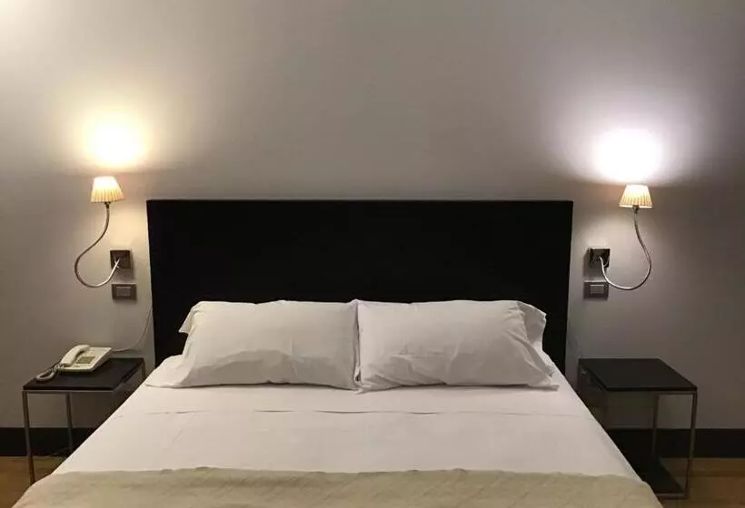 Fotos del hotel Mh Design:  18