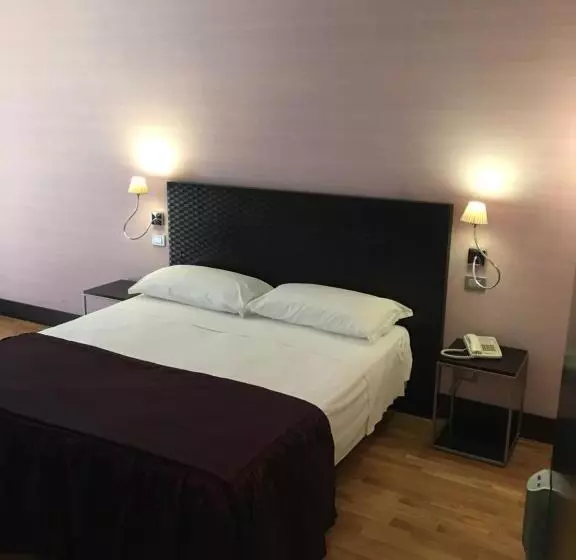 Fotos del hotel Mh Design:  9