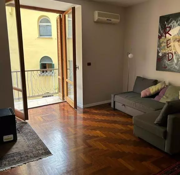 Fotos del hotel Mh Design:  15