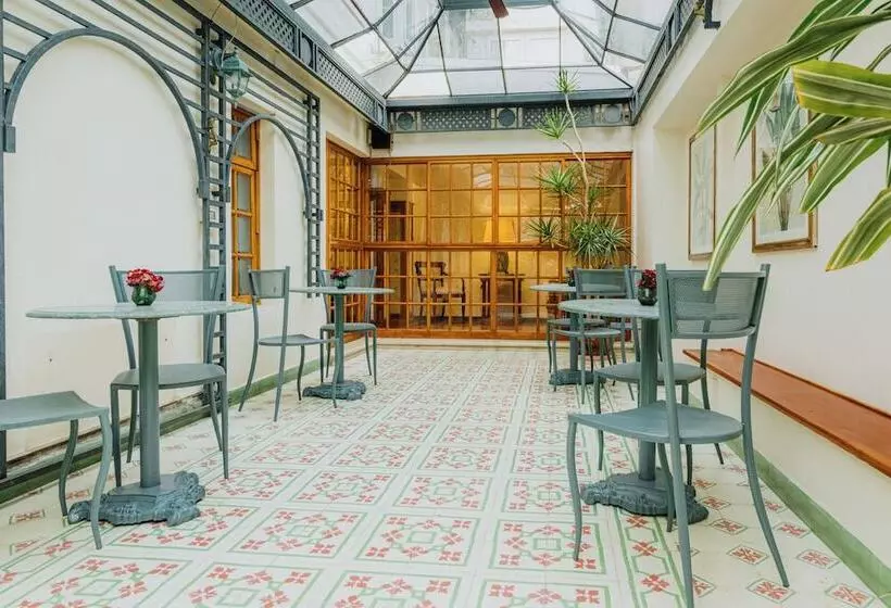 Fotos del hotel Orly:  11