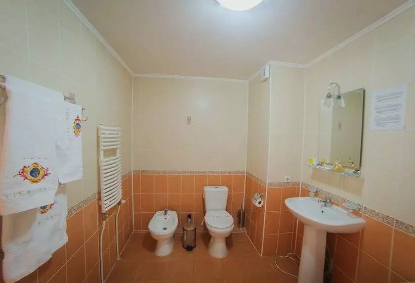 Fotos del hotel Villa Arus:  4