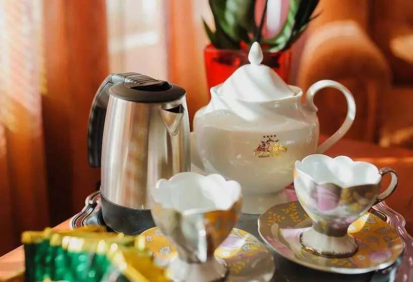 Fotos del hotel Villa Arus:  5