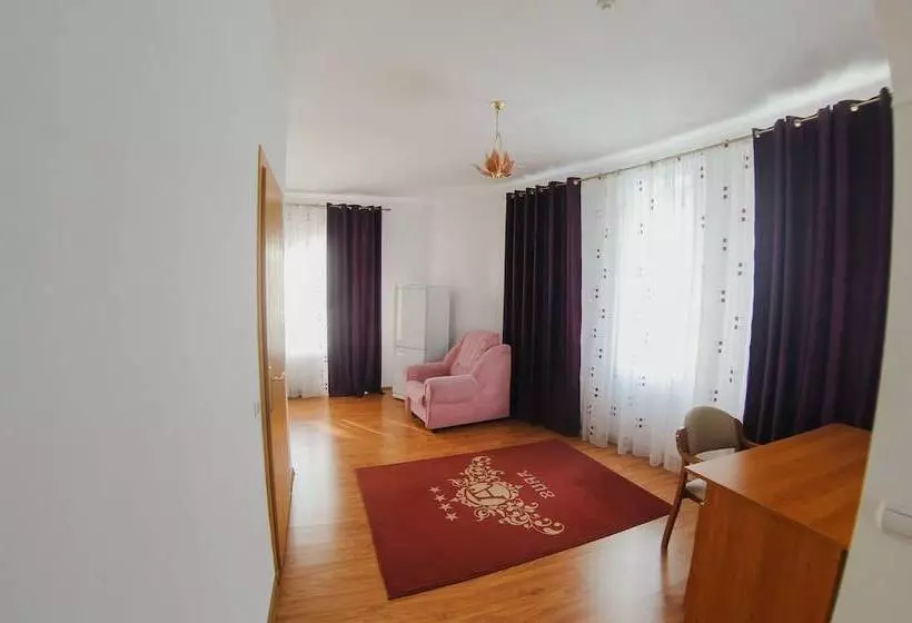 Fotos del hotel Villa Arus:  20