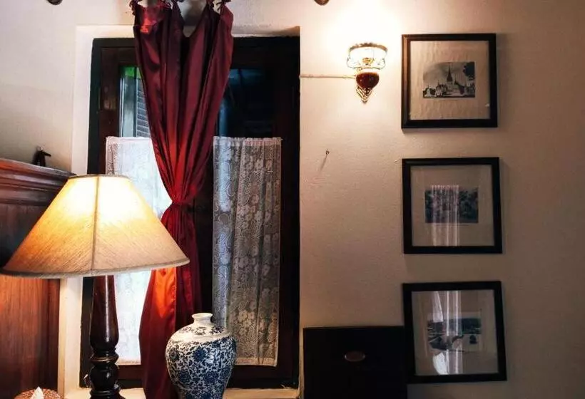 Fotos del hotel Tri Yaan Na Ros Colonial House:  13