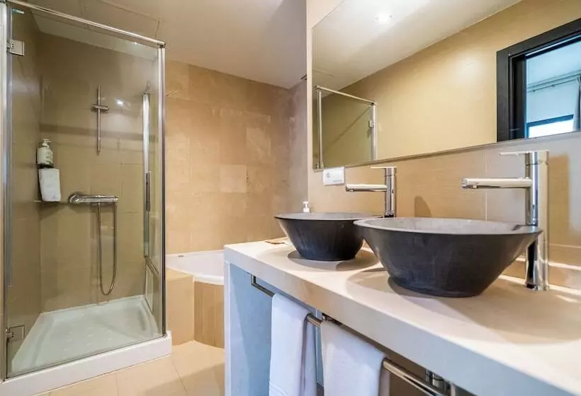 Fotos del hotel Yit El Postigo:  24