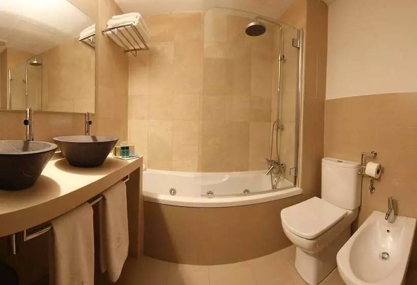 Fotos del hotel Yit El Postigo:  4