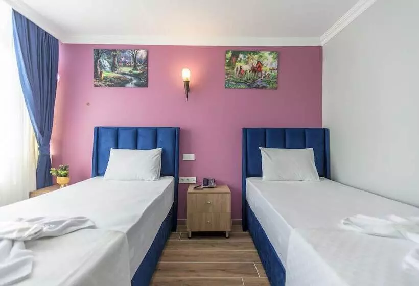 Fotos del hotel Grand Milan:  6