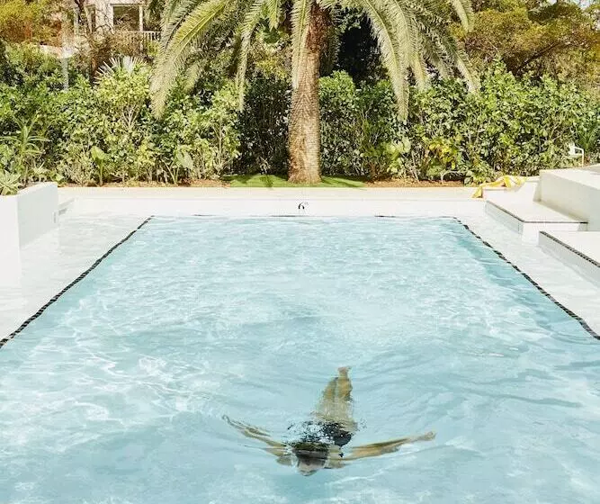Fotos del hotel Grand Cayman Beach Suites:  2