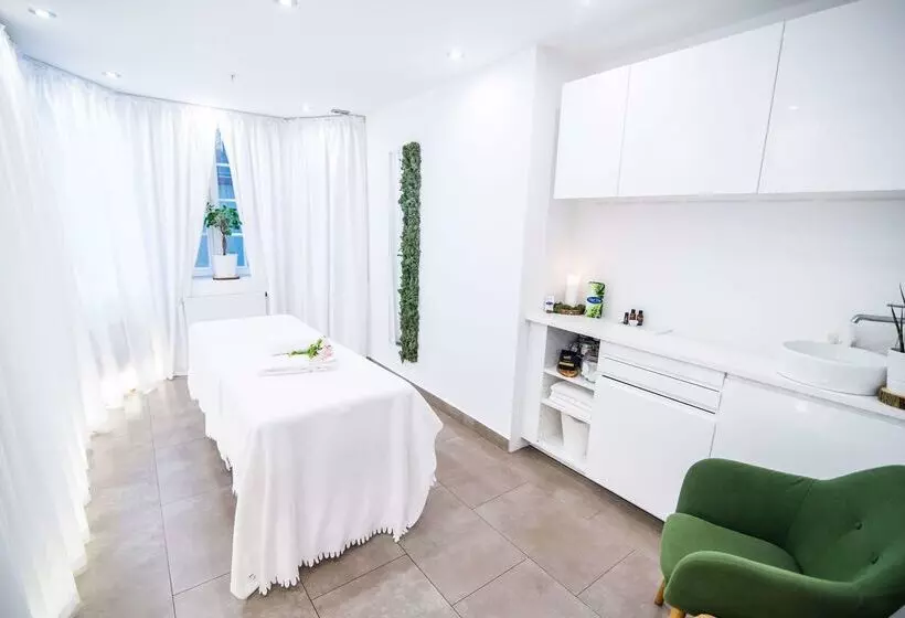 Fotos del hotel Nh Poznan:  23