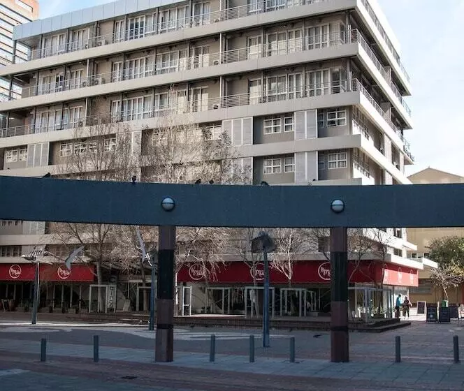 Fotos del hotel Circa Luxury Apartment:  20